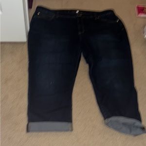 Jennifer  Lopez Capri